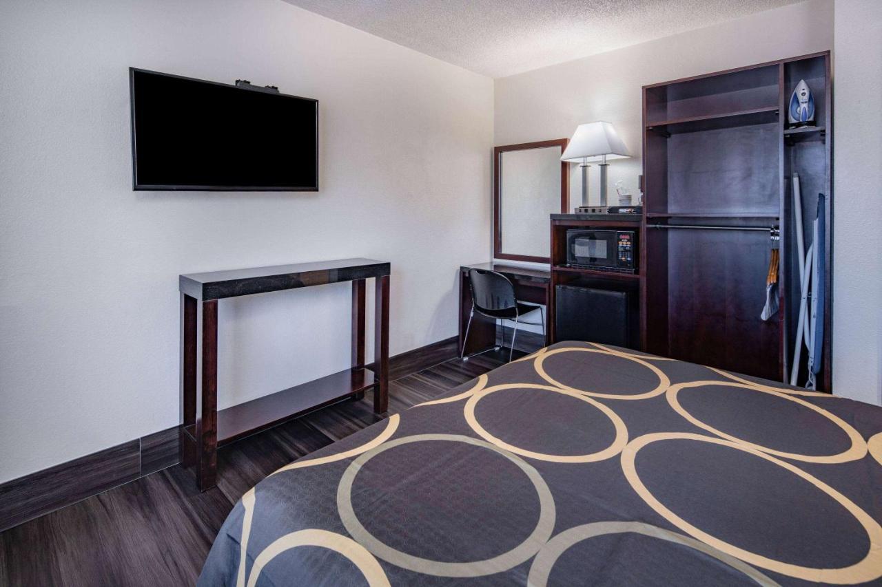 Super 8 By Wyndham San Diego Hotel Circle Eksteriør bilde
